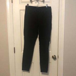 Universal Thread Black Pull-On Jeggings